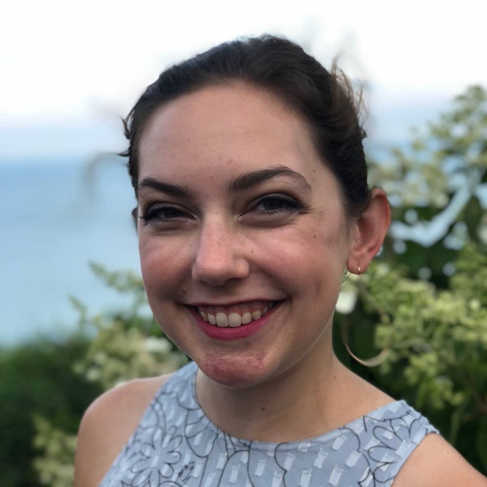 Meet your Posher, Carolyn